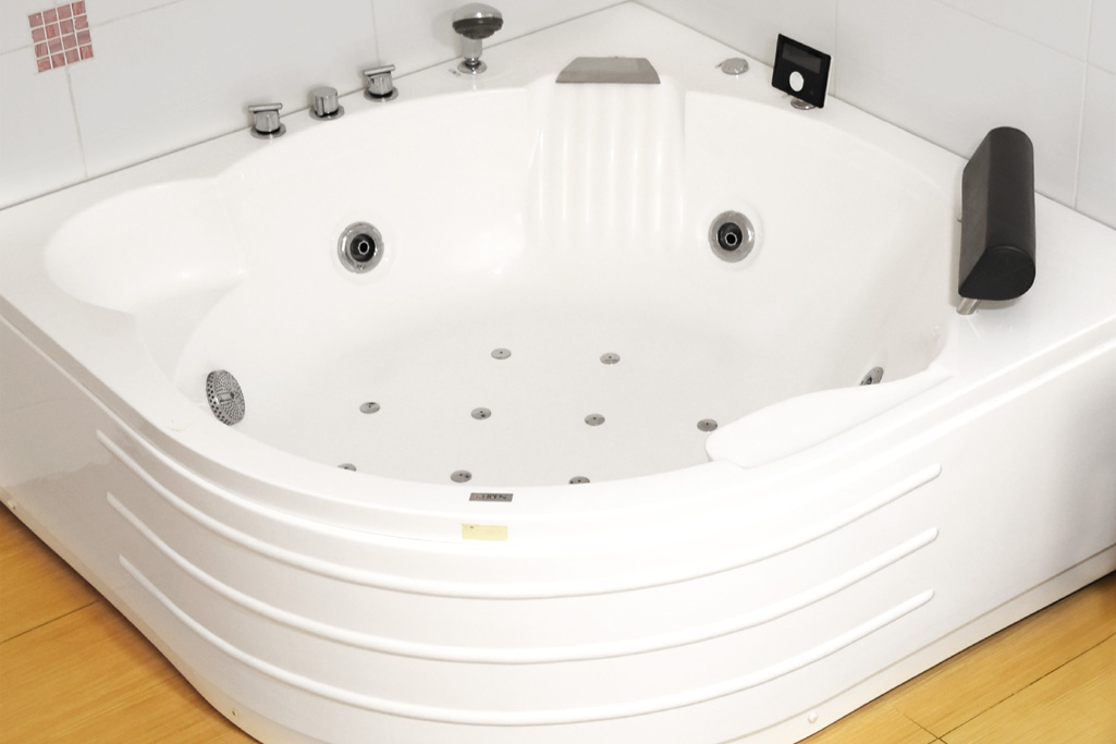 bañera de hidromasaje jacuzzi